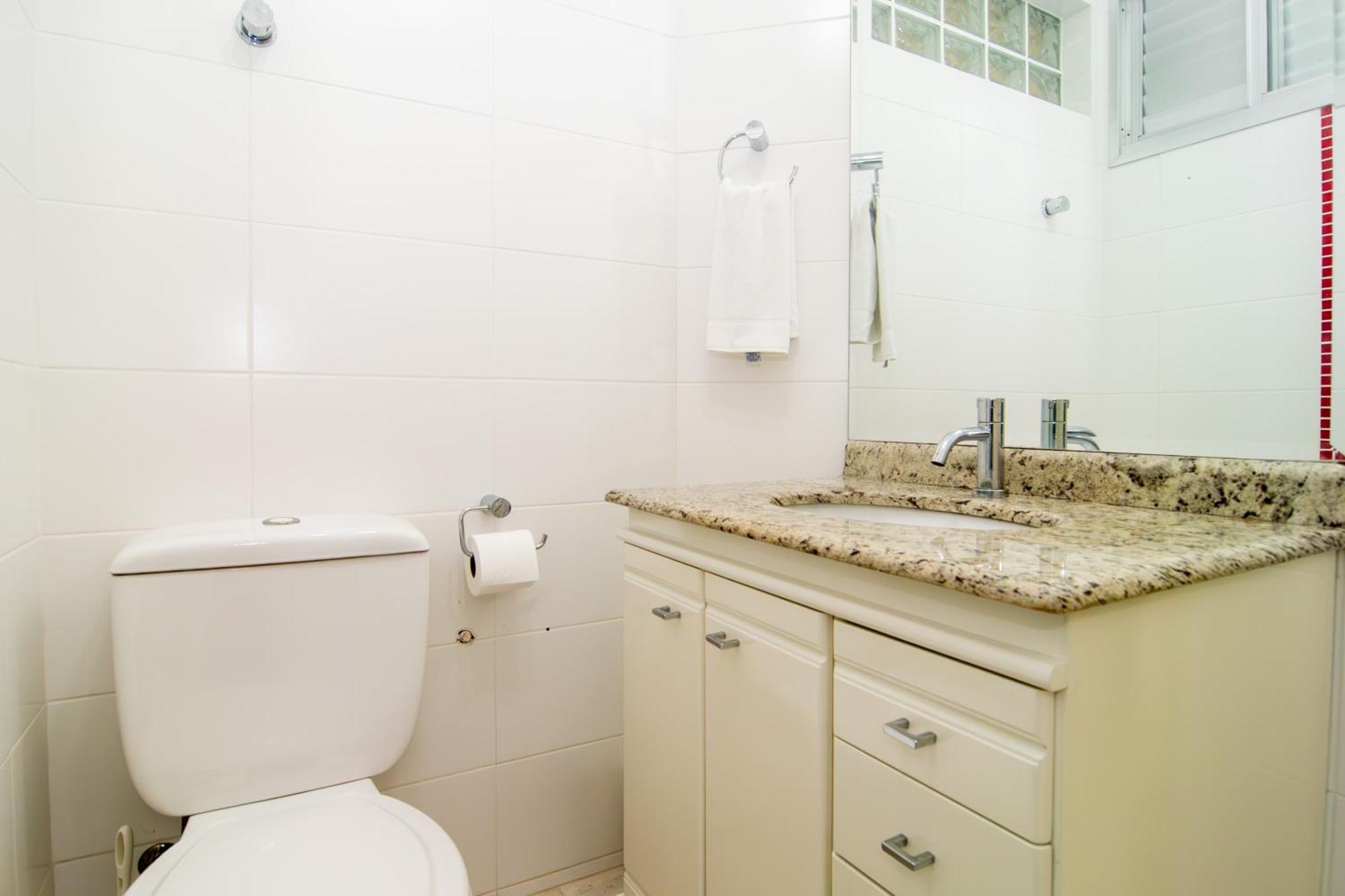 Apartamento Localizacao Privilegiada Na Av. Atlantica Jk4995 *