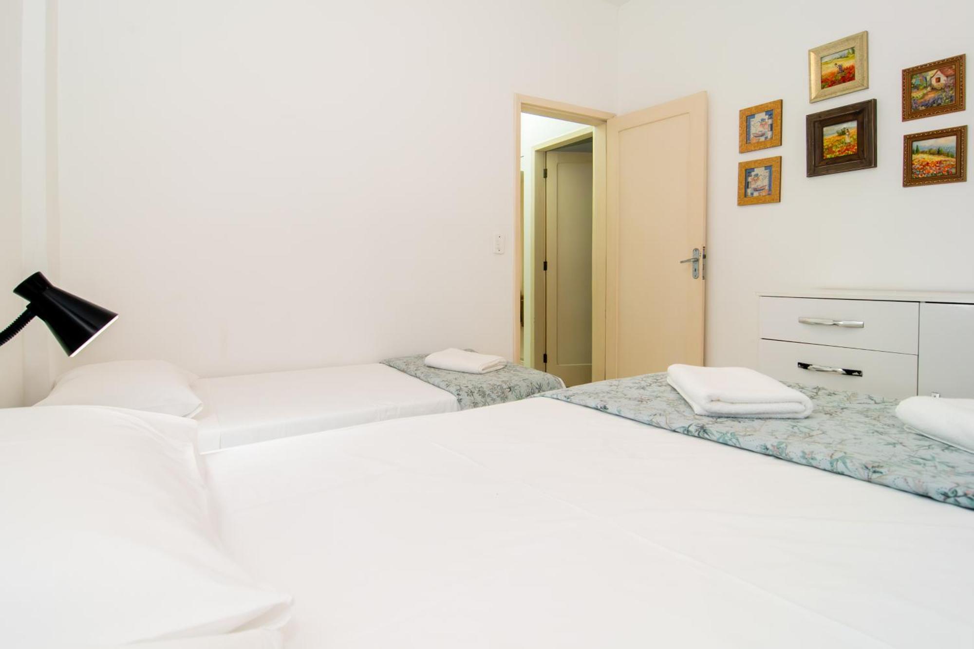 Localizacao Privilegiada Na Av. Atlantica Jk4995 Balneario Camboriu